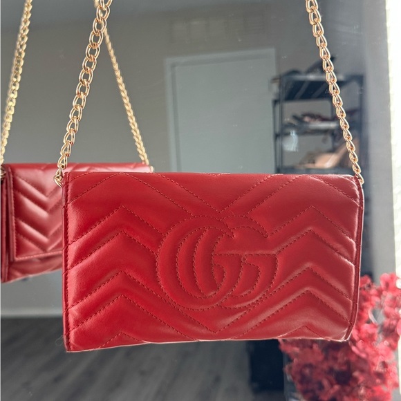 Authentic GUCCI Marmont Wallet Crossbody Bag - Picture 2 of 8